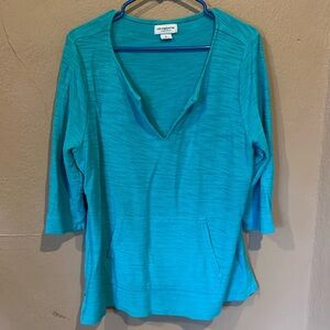 V neck sweater